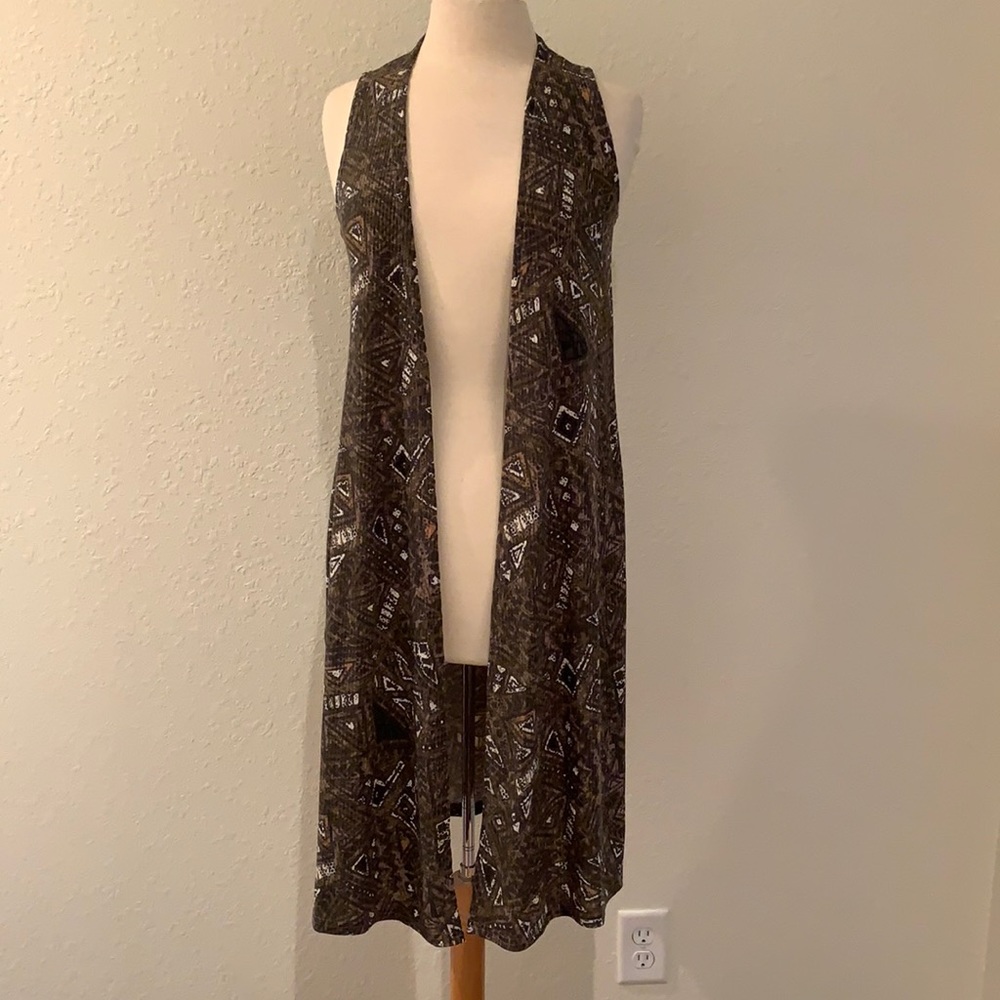 Lularoe joy duster gray tan green print XS